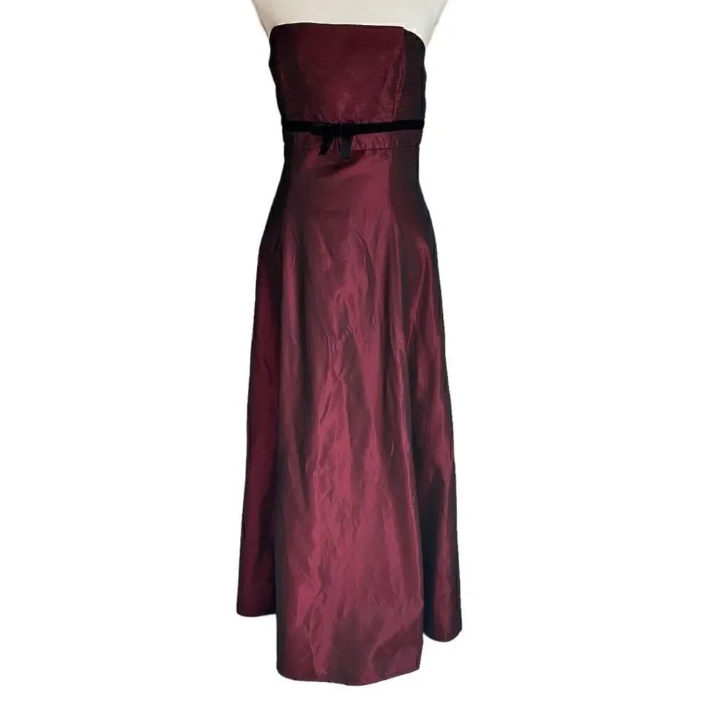 Jessica McClintock Strapless Gown Sateen  Size 6